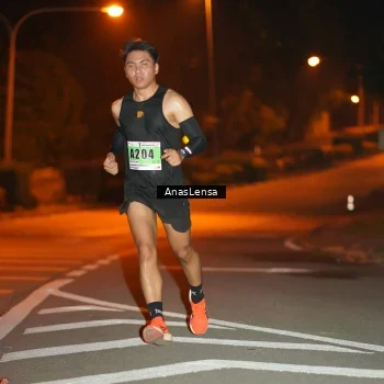 Runner Photo 8796585