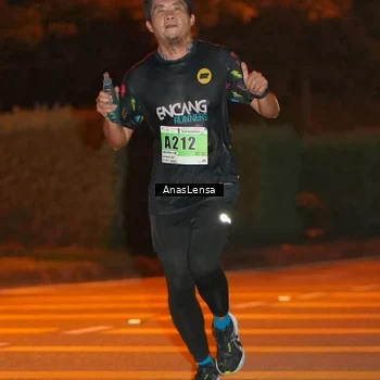 Runner Photo 8796587