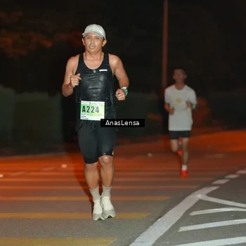 Runner Photo 8796601