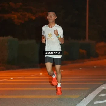 Runner Photo 8796603