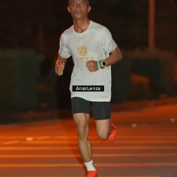 Runner Photo 8796607