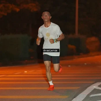 Runner Photo 8796609