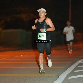 Runner Photo 8796611