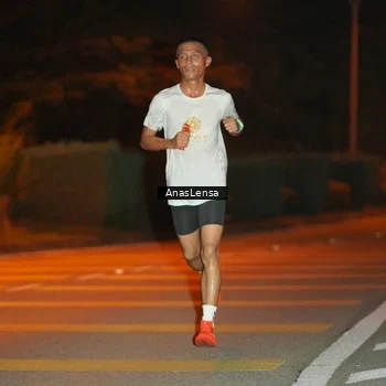 Runner Photo 8796612