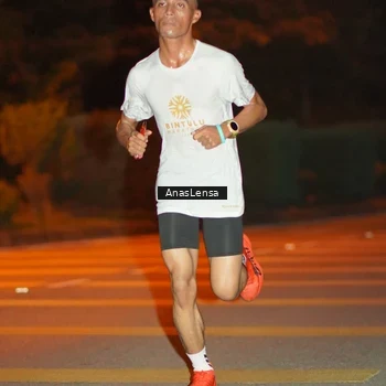 Runner Photo 8796613