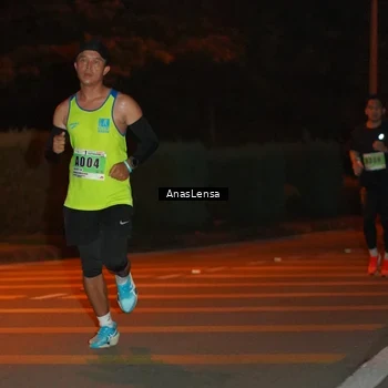 Runner Photo 8796638