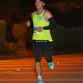 Runner Photo 8796643