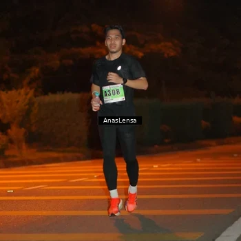Runner Photo 8796655