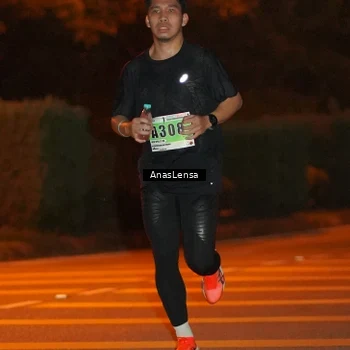 Runner Photo 8796657