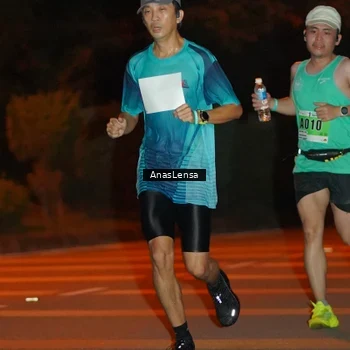 Runner Photo 8796674