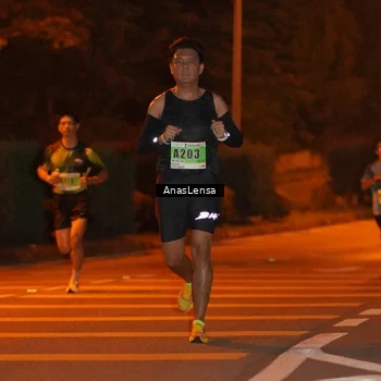 Runner Photo 8796684