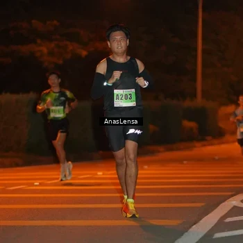 Runner Photo 8796685