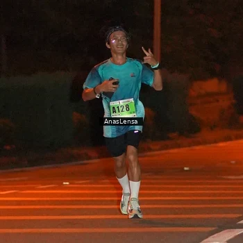 Runner Photo 8796690