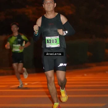 Runner Photo 8796692