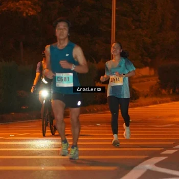 Runner Photo 8796704