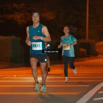 Runner Photo 8796711