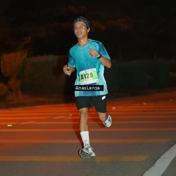 Runner Photo 8796716