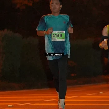 Runner Photo 8796724