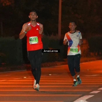 Runner Photo 8796732