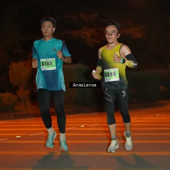 Runner Photo 8796746