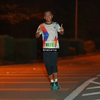 Runner Photo 8796754