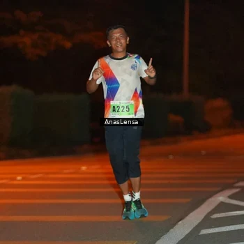 Runner Photo 8796757