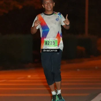 Runner Photo 8796758