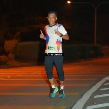 Runner Photo 8796760