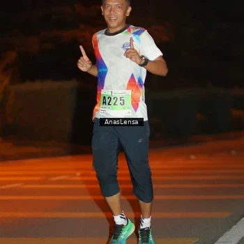 Runner Photo 8796763