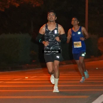 Runner Photo 8796766