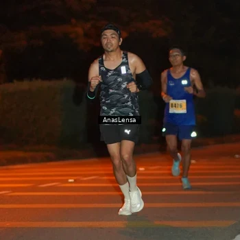 Runner Photo 8796773