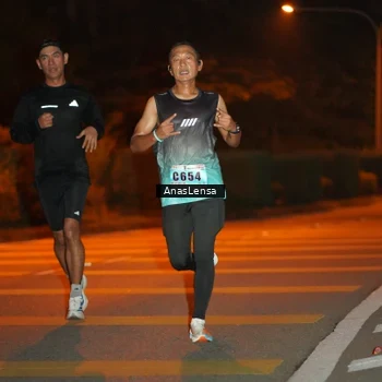 Runner Photo 8796793