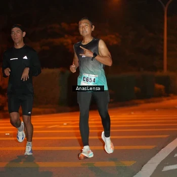 Runner Photo 8796795