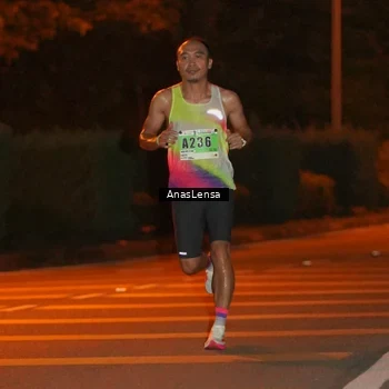 Runner Photo 8796812