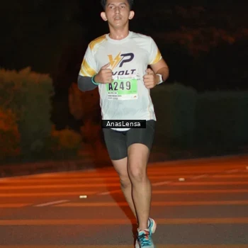 Runner Photo 8796818