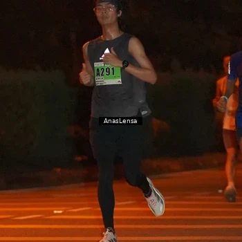 Runner Photo 8796833