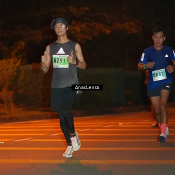 Runner Photo 8796845