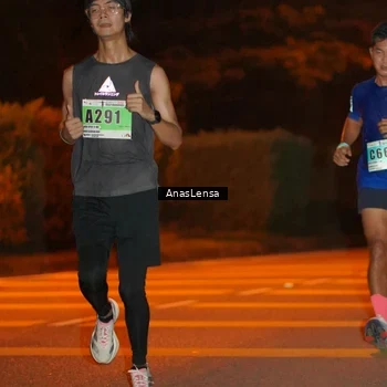 Runner Photo 8796848