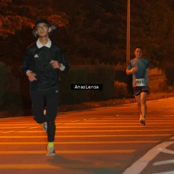 Runner Photo 8796868