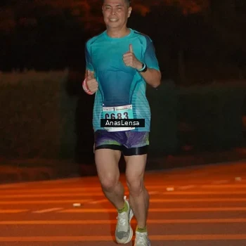 Runner Photo 8796874