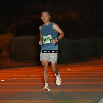 Runner Photo 8796900