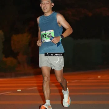 Runner Photo 8796906