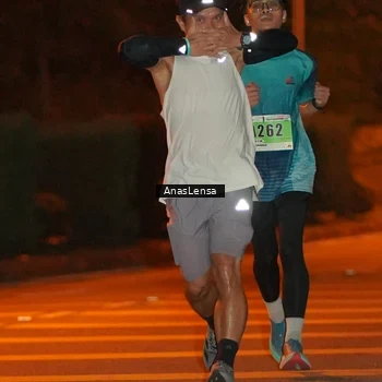 Runner Photo 8796981