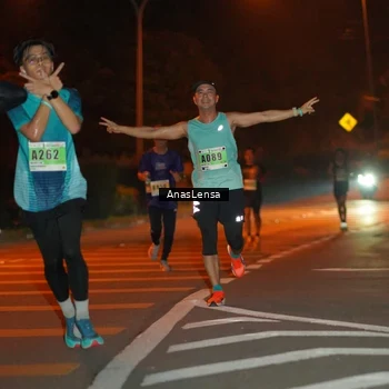 Runner Photo 8796989