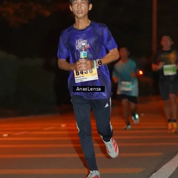 Runner Photo 8796999