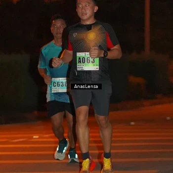 Runner Photo 8797006