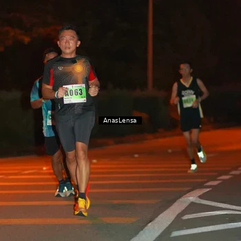 Runner Photo 8797007