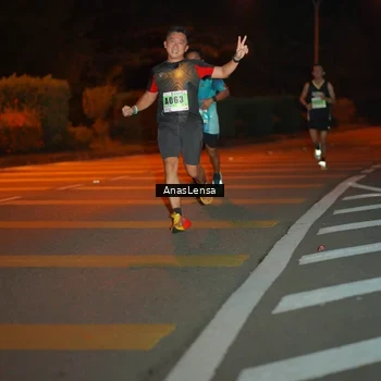 Runner Photo 8797012
