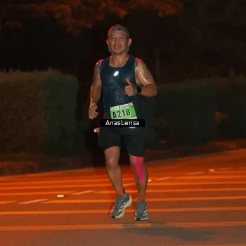 Runner Photo 8797043
