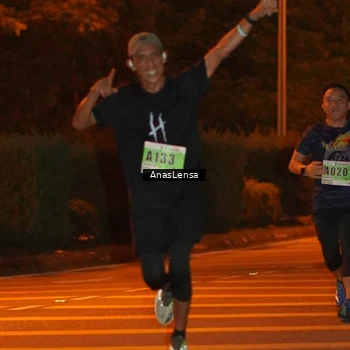 Runner Photo 8797079